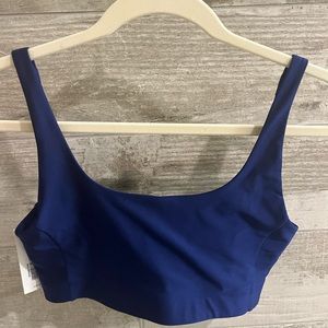 NWT Women’s Outdoor Voices Beam Bra in Midnight